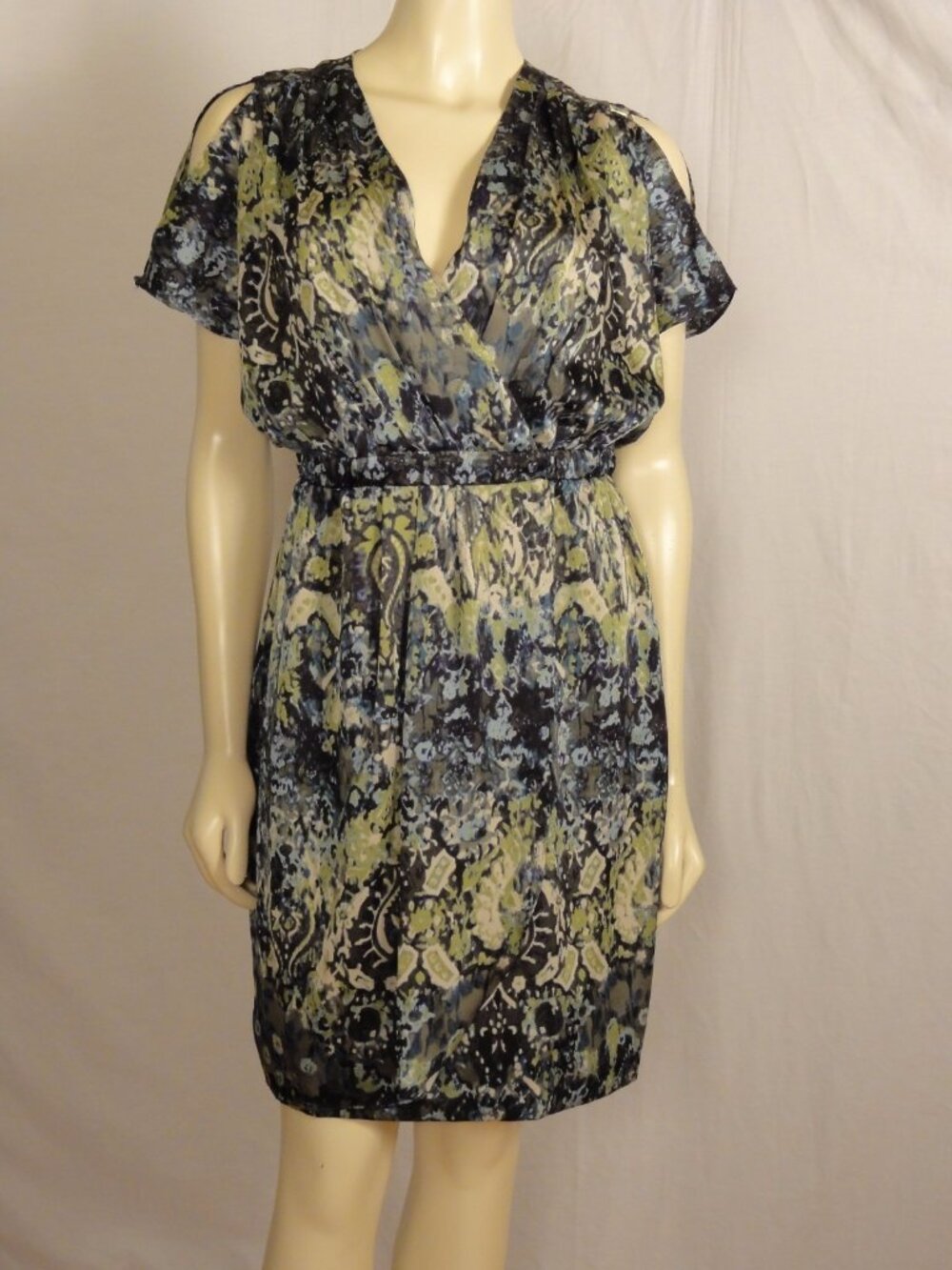 Jax Empire Waist Dolman knee length multi-colored green dress size 6
